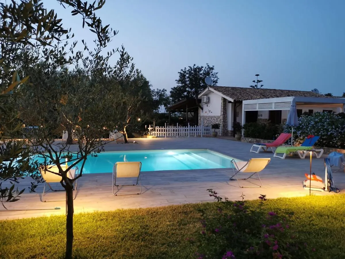 Villa Hibiscus Castellammare del Golfo